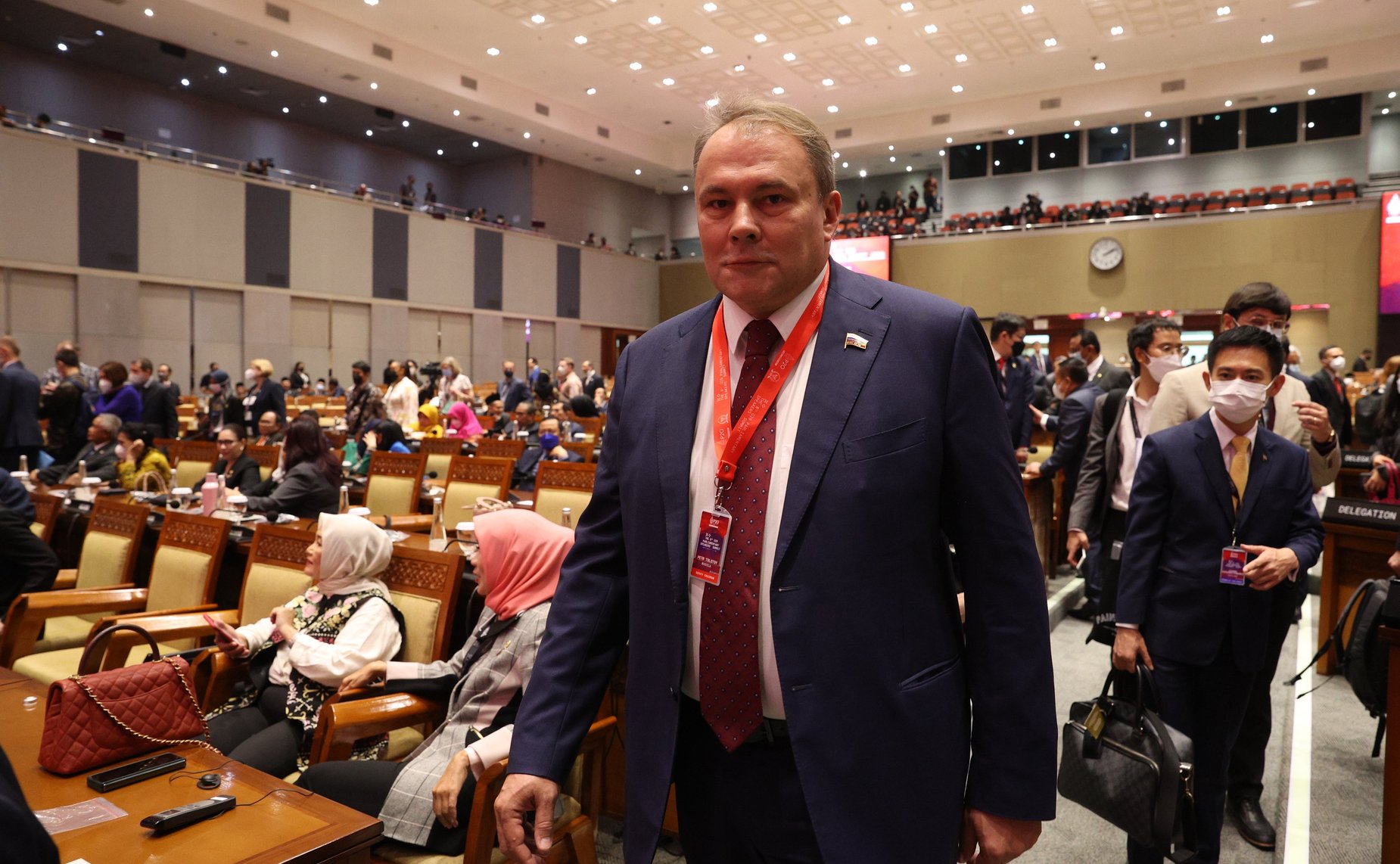 Делегация российского парламента находится с визитом в Республике Индонезия