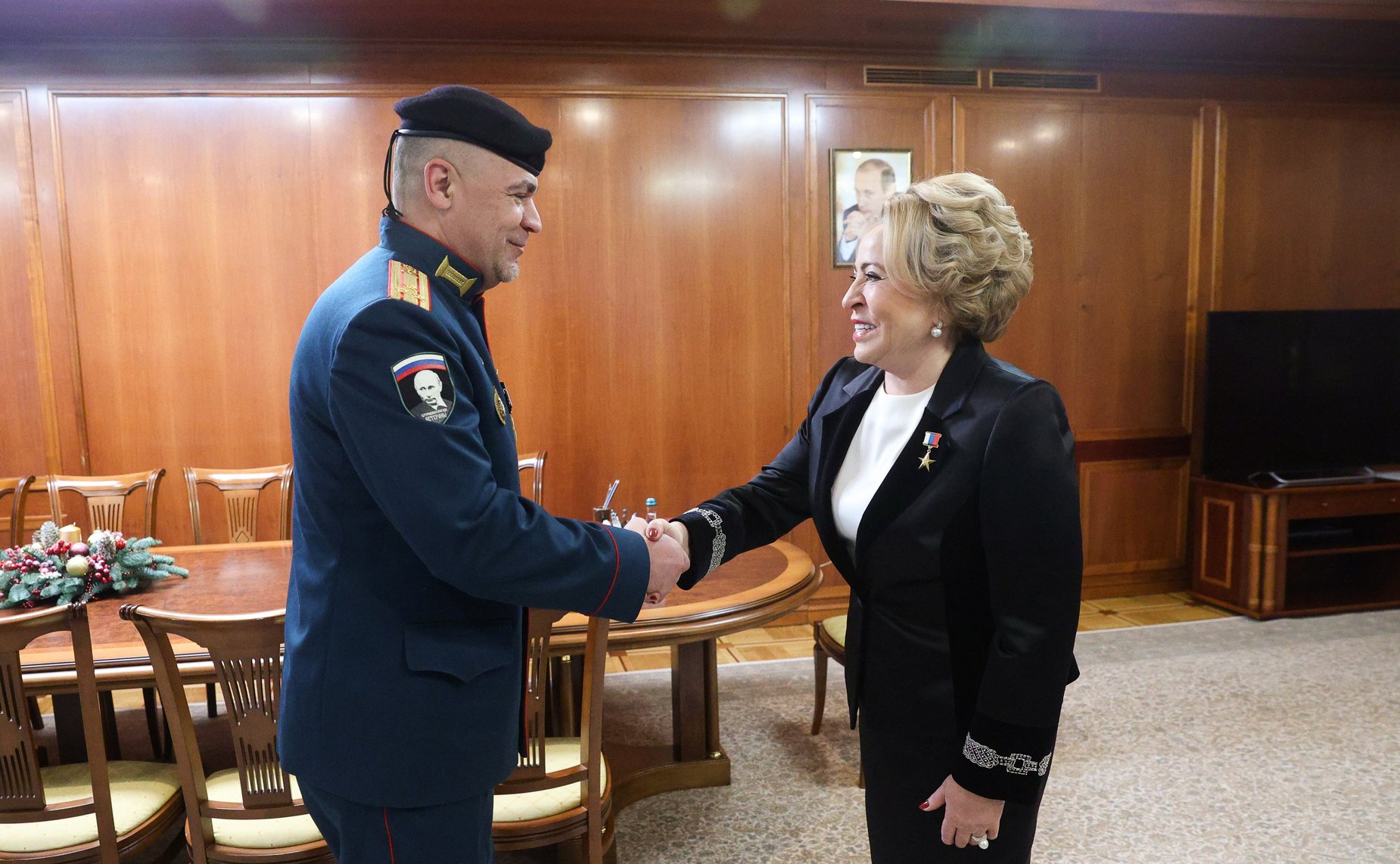 Валентина Матвиенко встретилась с офицерами разведывательно-штурмовой бригады «Ветераны» Добровольческого корпуса МО РФ