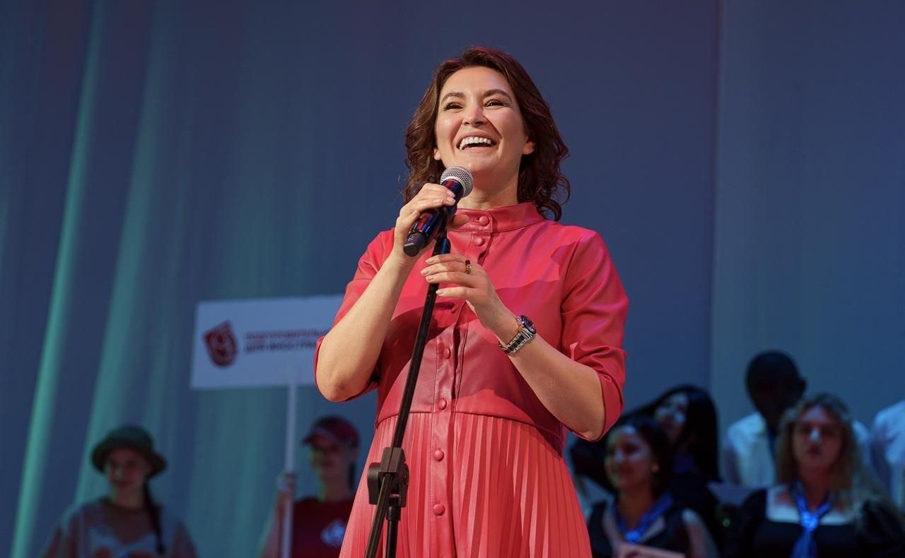 Маргарита Павлова приняла участие в торжественном вручении дипломов выпускникам института