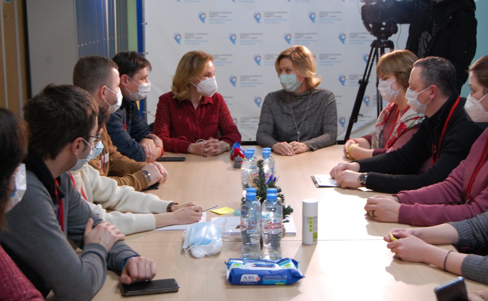 Инна Святенко посетила резервный госпиталь по лечению больных COVID-19 Городской клинической больницы им. С.С. Юдина