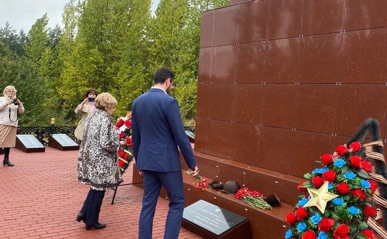 Оксана Хлякина в рамках рабочей поездки посетила Воловский муниципальный район области