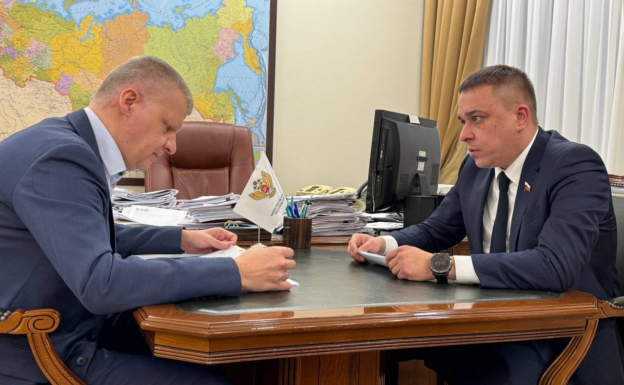 Айрат Гибатдинов обсудил с заместителем Министра просвещения РФ Андреем Николаевым развитие инфраструктуры образования в регионе