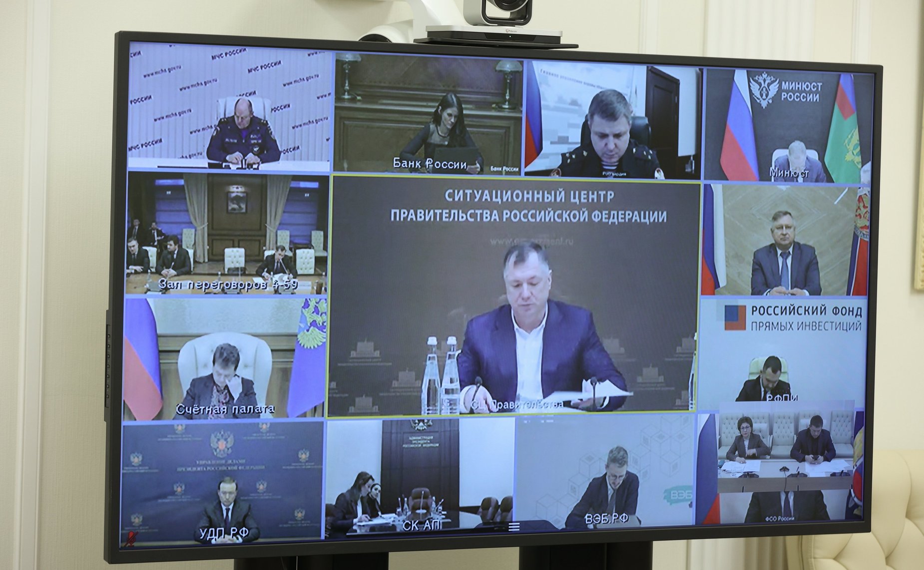 Заместители Председателя Совета Федерации Николай Журавлев и Галина Карелова приняли участие в заседании организационного комитета по подготовке и проведению XIV Международного экономического форума «Россия — Исламский мир: KazanForum 2023»