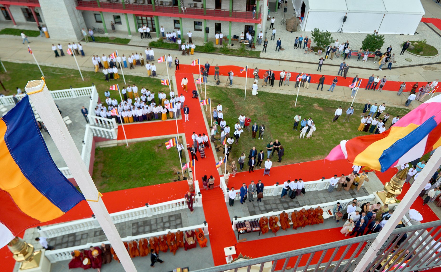 Заместитель Председателя Совета Федерации Константин Косачев принял участие в торжественной церемонии открытия Культурного центра Мьянмы в парке-музее «ЭТНОМИР»