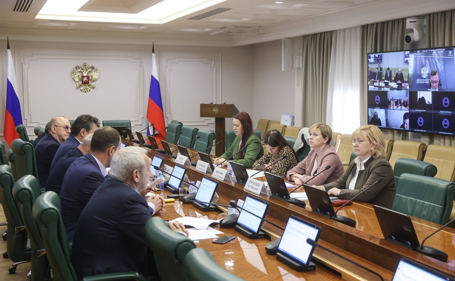 Круглый стол Комитета СФ по экономической политике