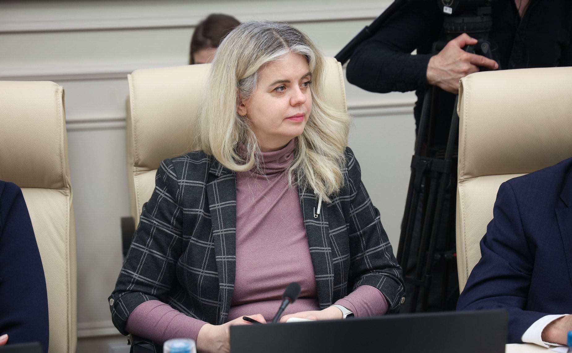 Круглый стол Комиссии СФ по информационной политике и взаимодействия со СМИ на тему «Информация и искусственный интеллект:взаимосвязь, вызовы и угрозы»