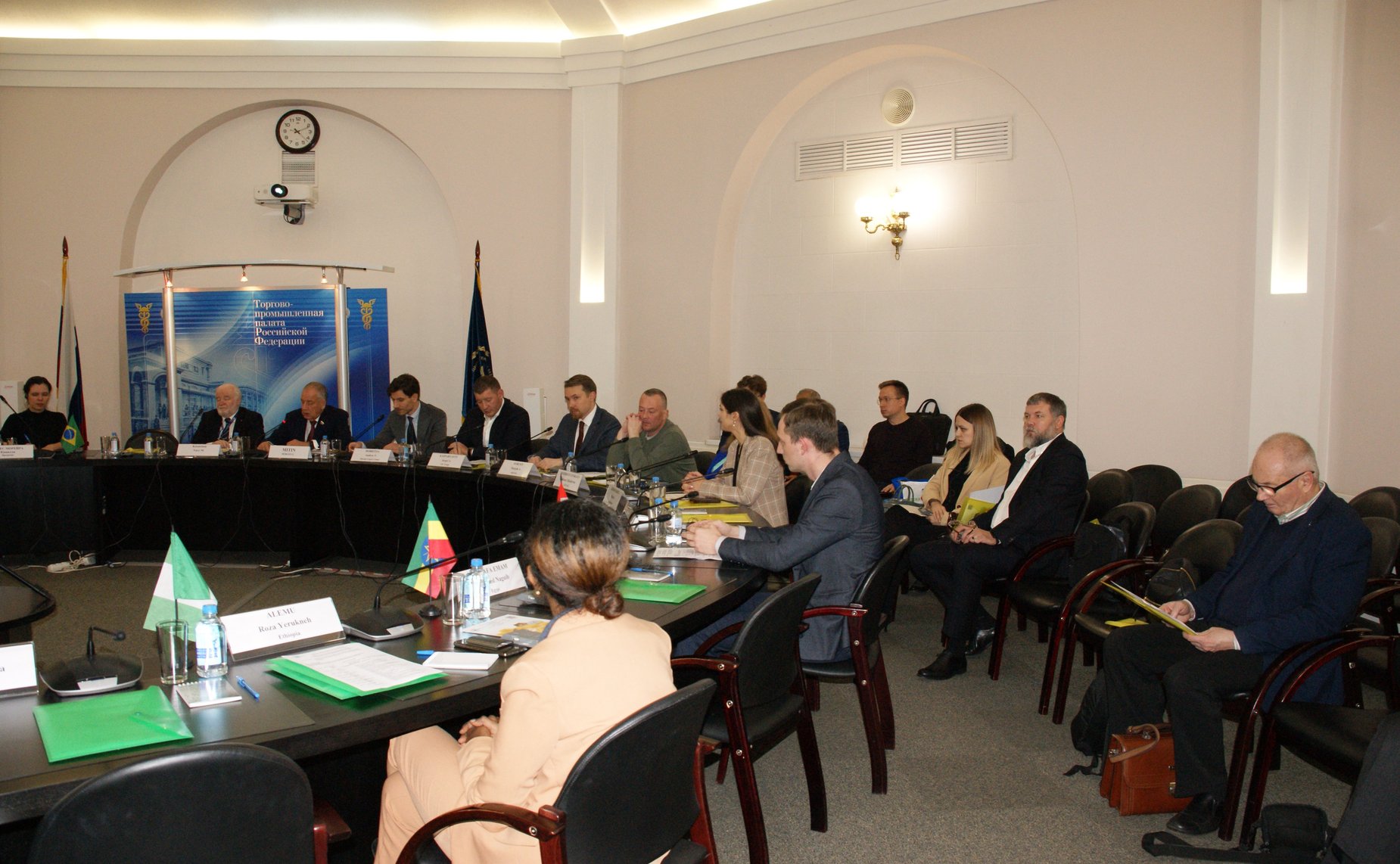 Сергей Митин принял участие во встрече российских производителей лекарственных средств для ветеринарии с представителями зарубежных дипломатических миссий