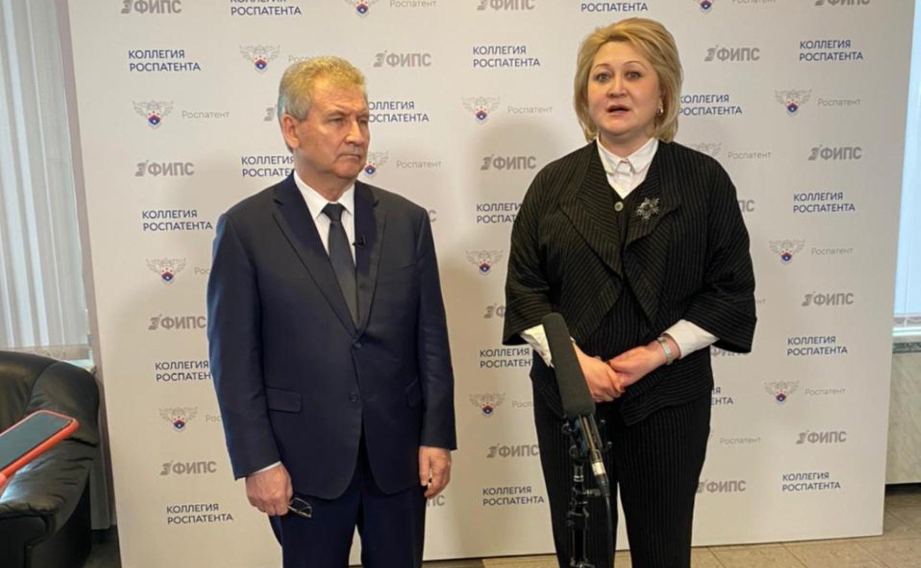 Брифинг Лилии Гумеровой и Григория Ивлиева