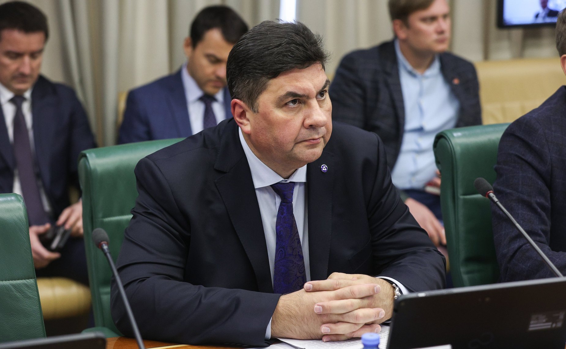 Круглый стол Комитета СФ по экономической политике «О перспективах развития производства и использования электротранспортных средств и создания зарядной инфраструктуры»