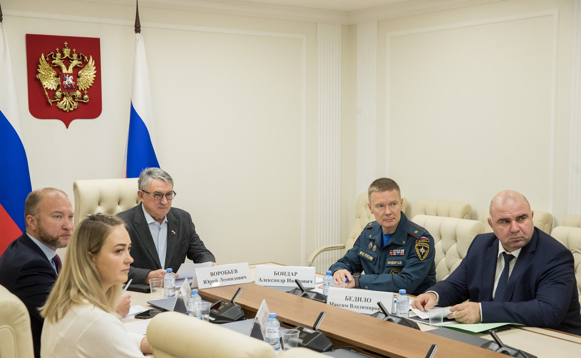 Заместитель Председателя СФ Юрий Воробьев провел круглый стол на тему «90 лет гражданской обороне РФ: современные подходы и перспективы развития»