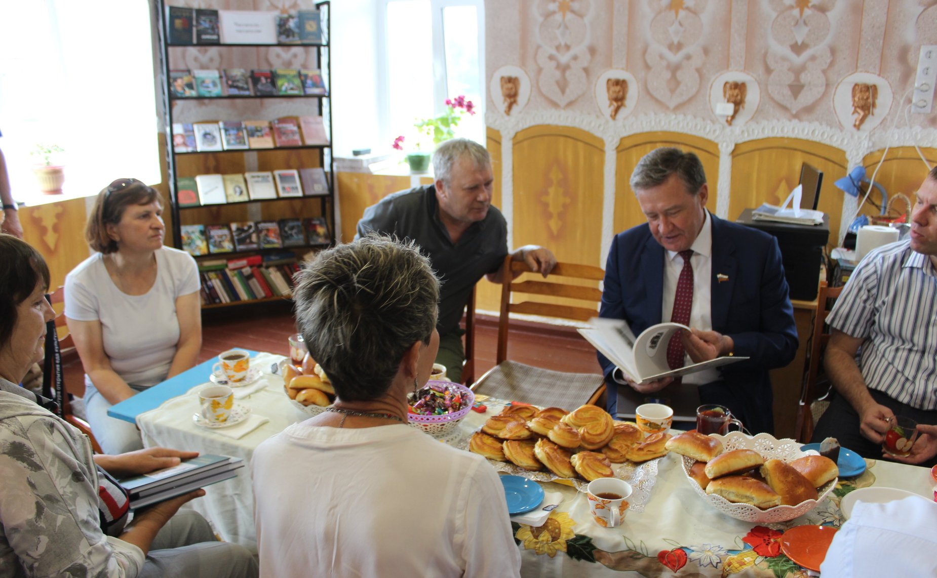 Сергей Рябухин в ходе работы в регионе посетил Вешкаймский район