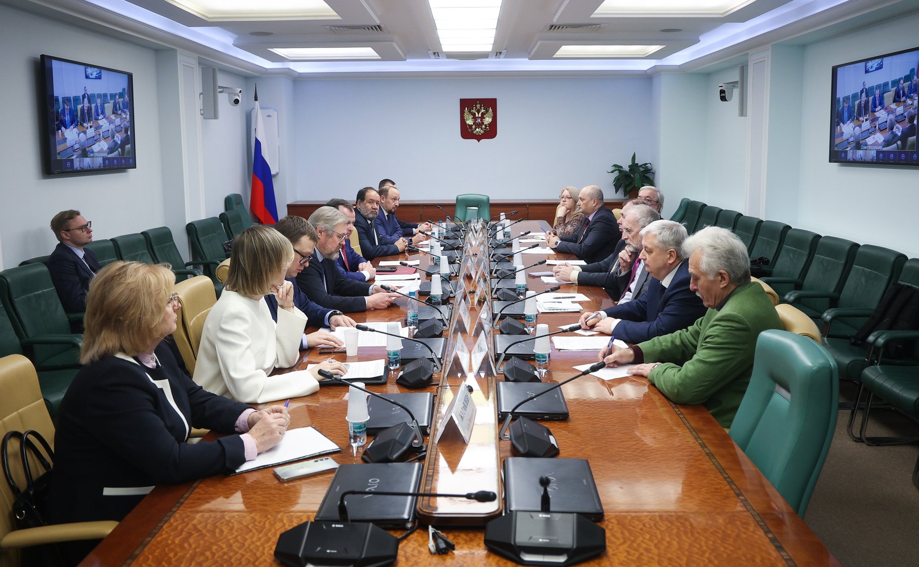 Совещание Комитета СФ по экономической политике «О стратегических вопросах комплексной государственной программы Российской Федерации «Энергосбережение и повышение энергетической эффективности». Энергоэффективность — инструмент сдерживания роста тарифов»»