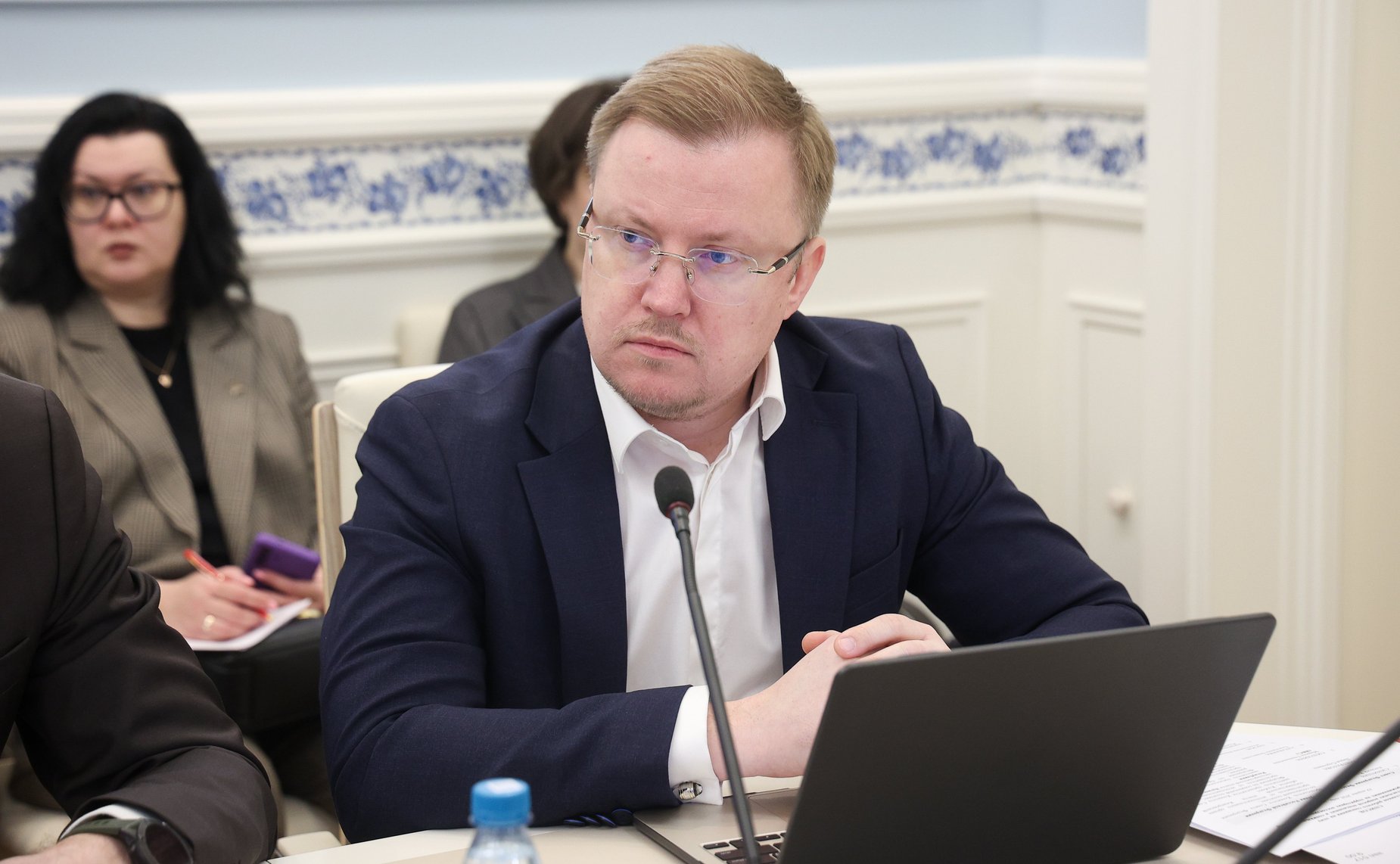 Совещание Комитета СФ по социальной политике «О формировании официальной статистической информации о численности населения в субъектах Российской Федерации»