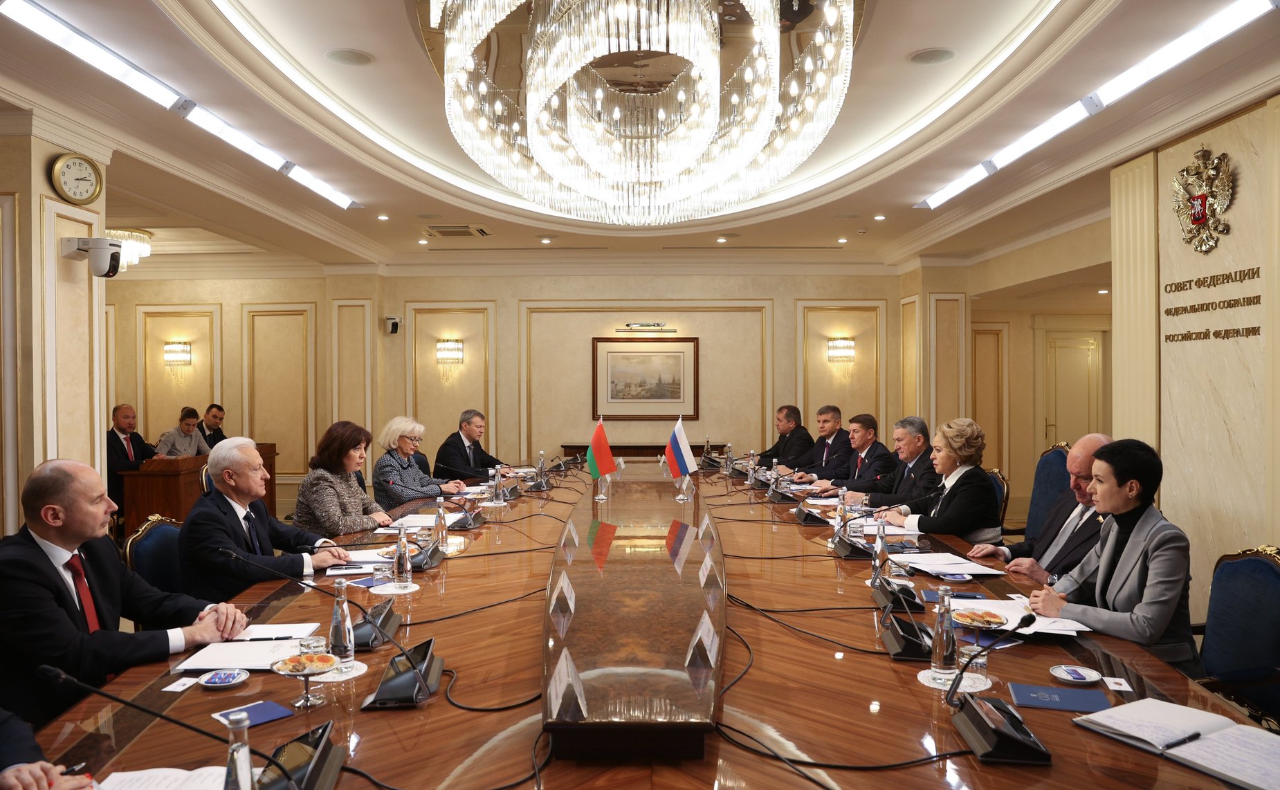 Встреча Председателя Совета Федерации Валентины Матвиенко с Председателем Совета Республики Национального Собрания Республики Беларусь Натальей Кочановой