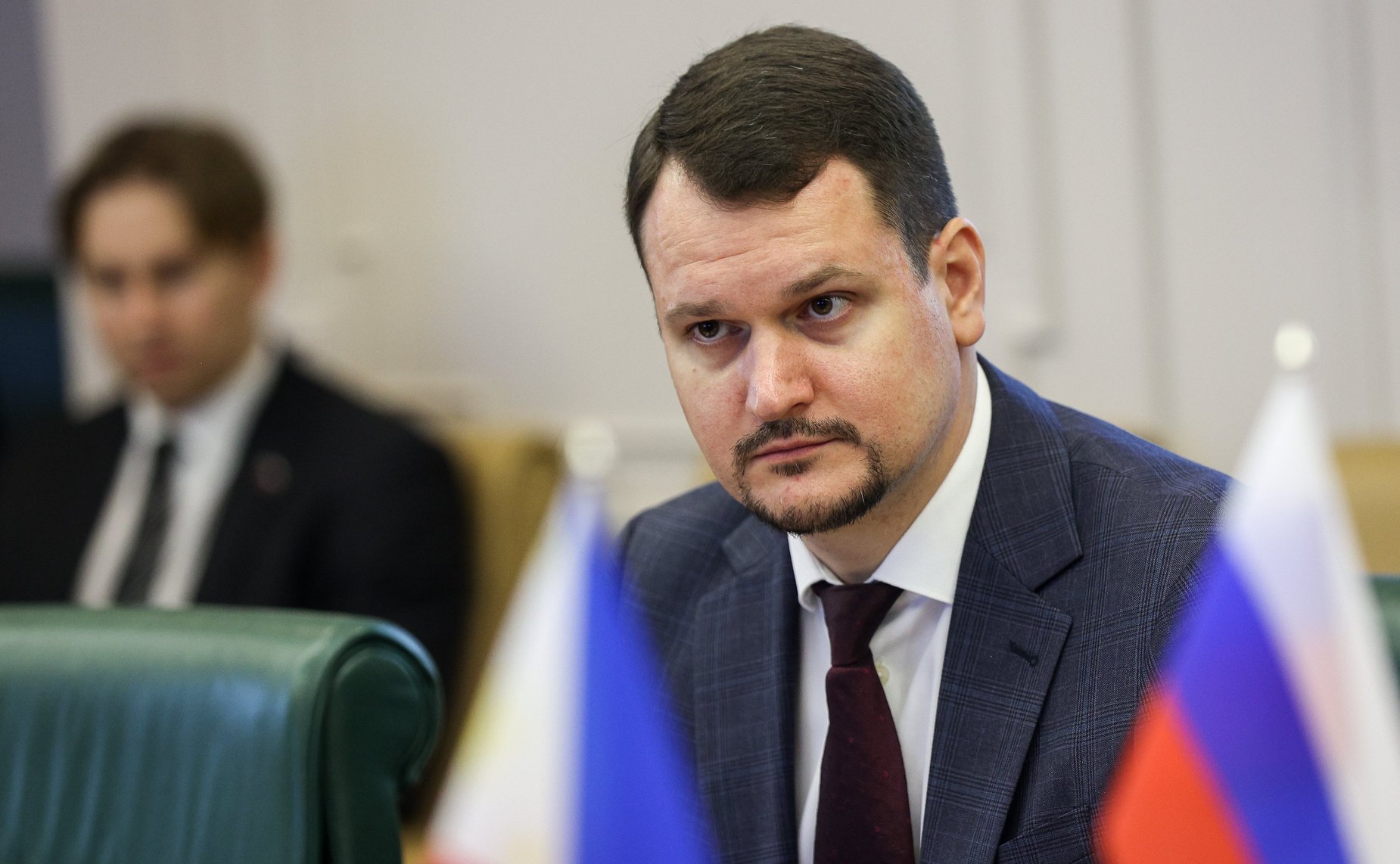 Встреча первого заместителя Председателя СФ Андрея Яцкина с Чрезвычайным и Полномочным Послом Республики Филиппины в РФ Игорем Гарлитом Байленом