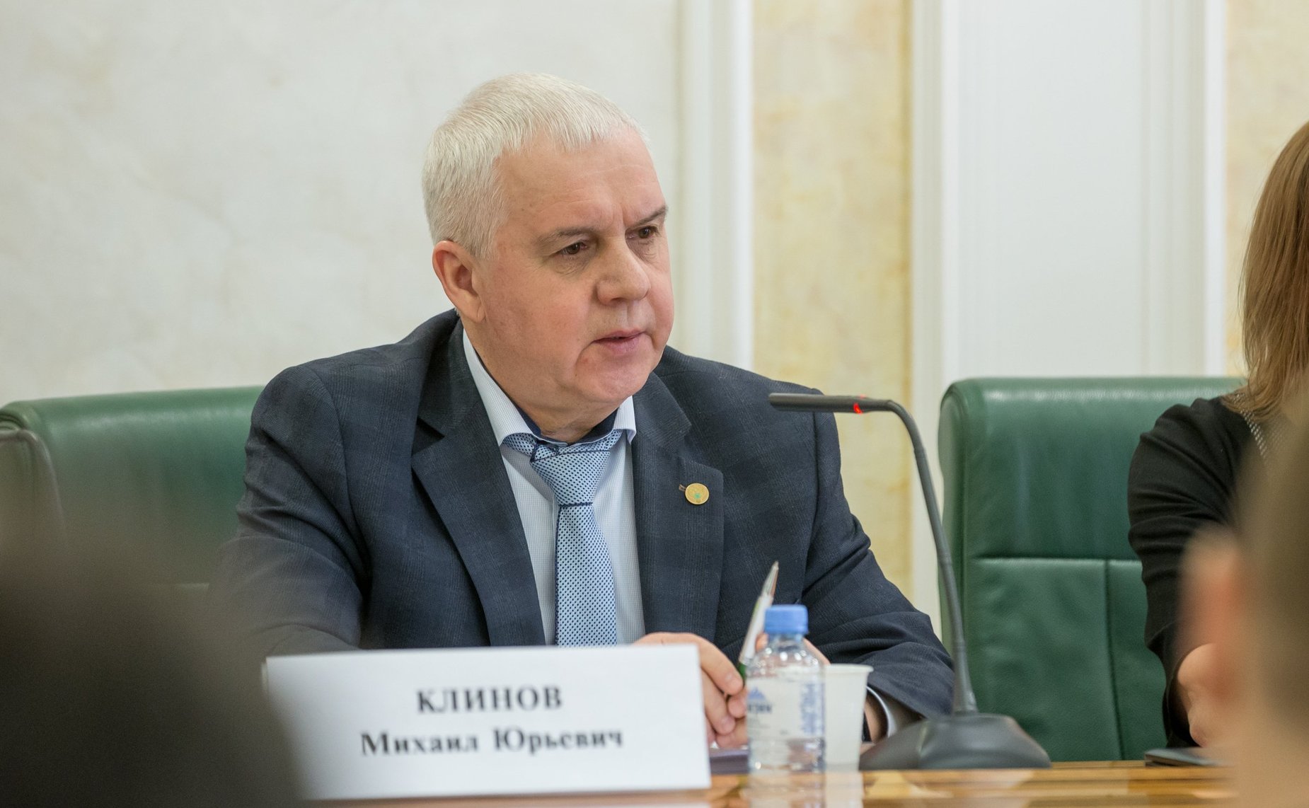 Михаил Клинов