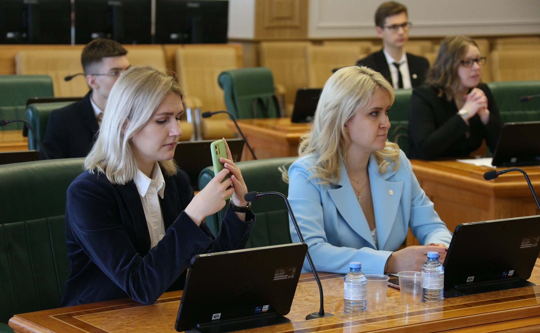 Встреча Председателя Комитета СФ по аграрно-продовольственной политике и природопользованию Алексея Майорова с представителями сельской молодежью в рамках мероприятий встречи Председателя СФ с тружениками социальной сферы села