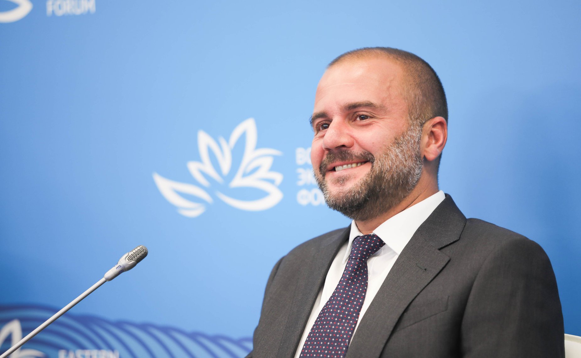 Заседание сессии «Цифровые решения для внутренней и международной логистики», прошедшее в рамках VIII Восточного экономического форума