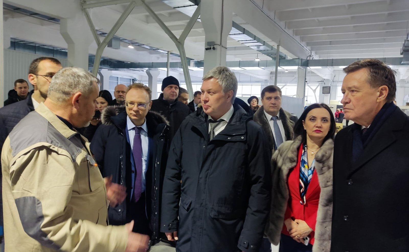 Сергей Рябухин совместно с губернатором Алексеем Русских посетили Димитровградский вентильный завод