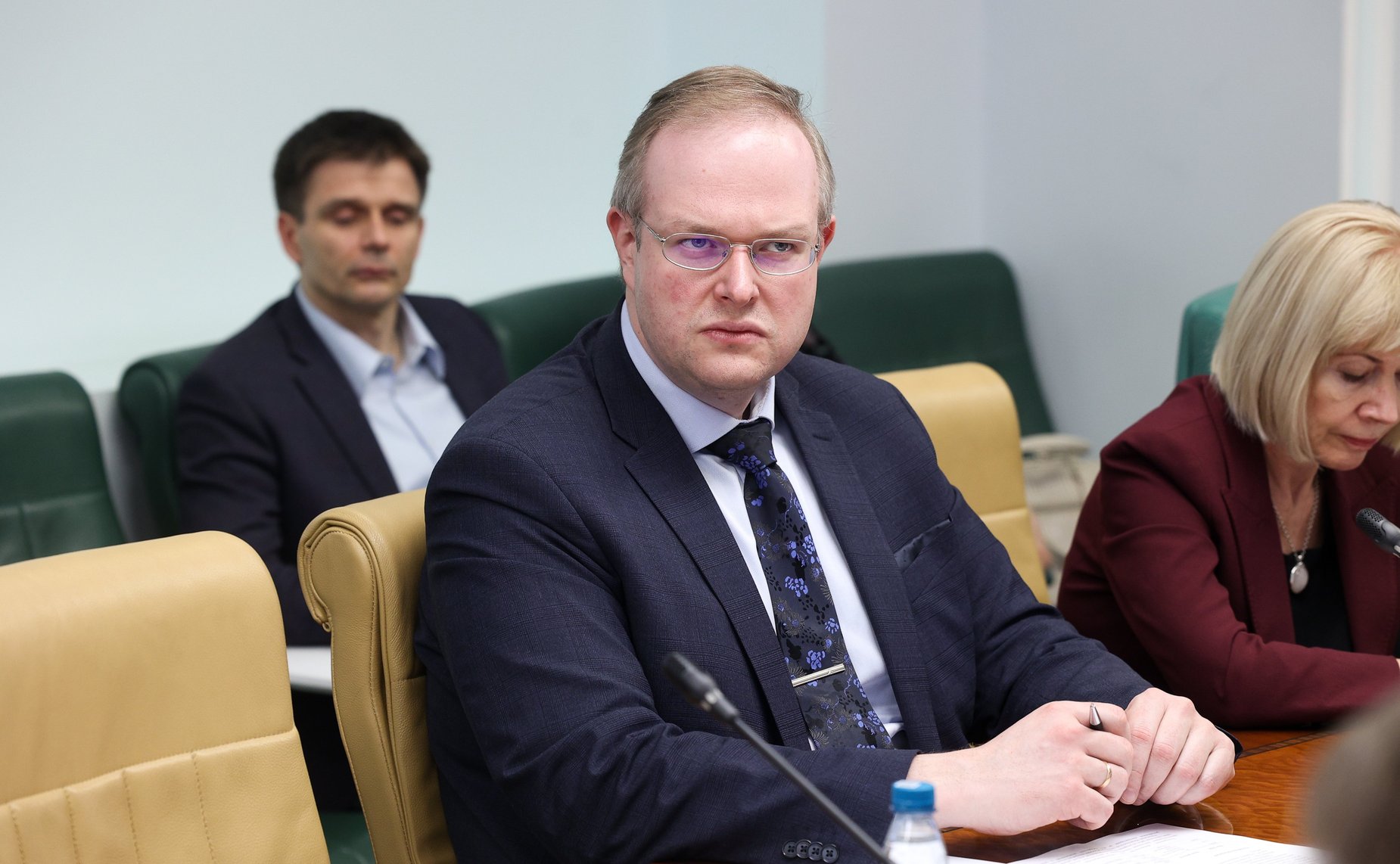 Совещание «О реализации рекомендаций «круглого стола» на тему «Состояние и проблемы геолого-разведочных работ в российских разведочных районах Мирового океана»