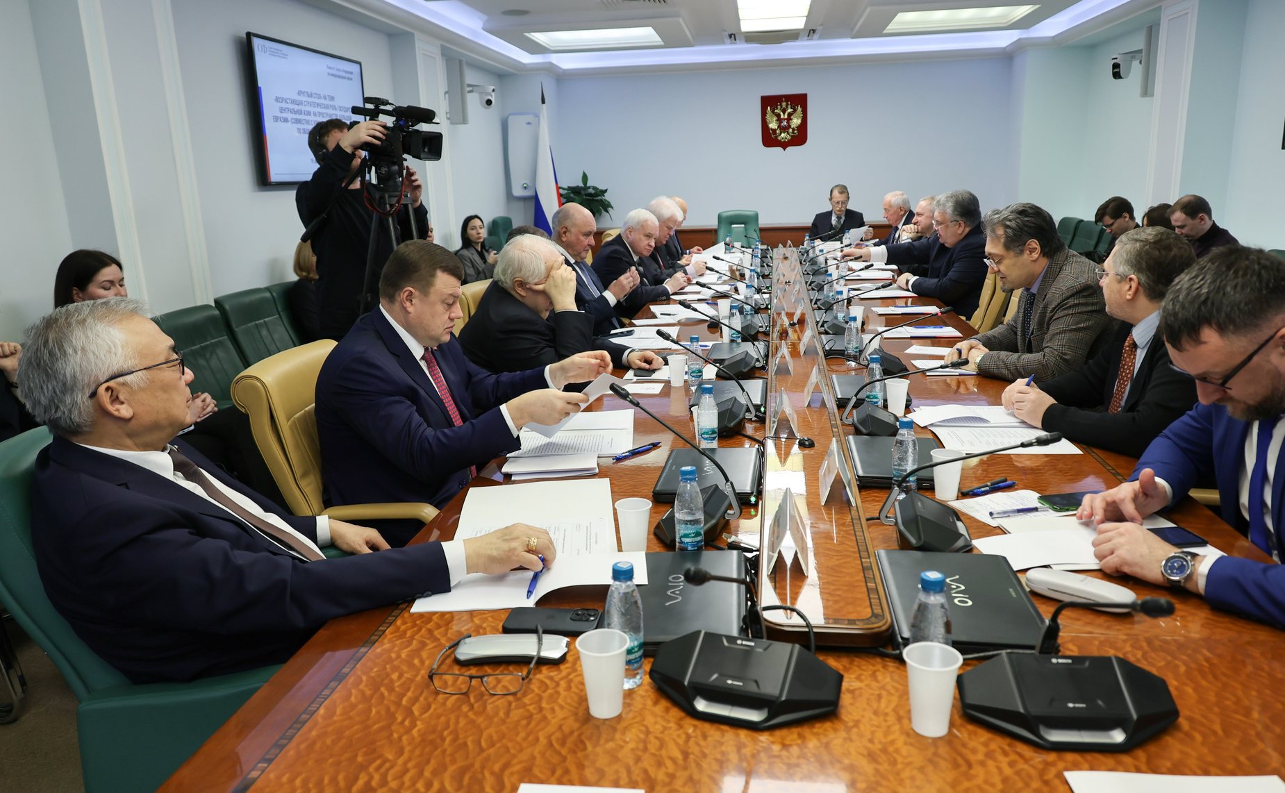 Круглый стол на тему «Возрастающая стратегическая роль государств Центральной Азии на пространстве Большой Евразии»