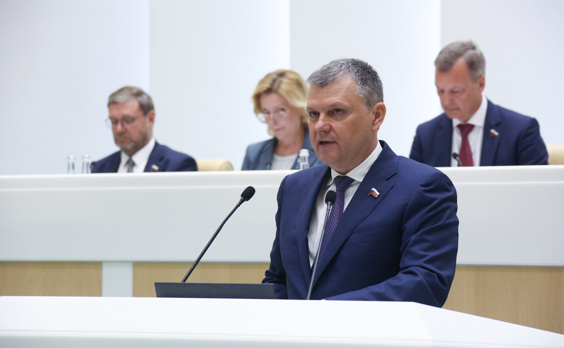 Александр Наролин