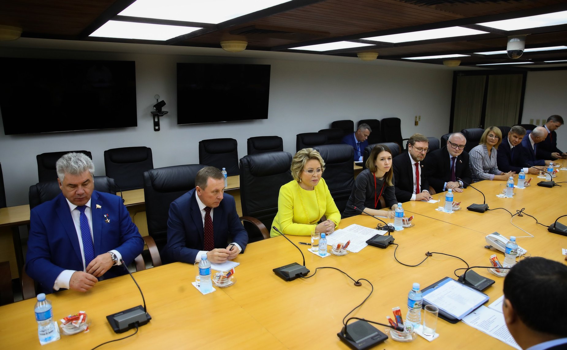 Встреча Валентины Матвиенко с заместителем Председателя Совета министров Республики Куба Рикардо Кабрисасом Руисом