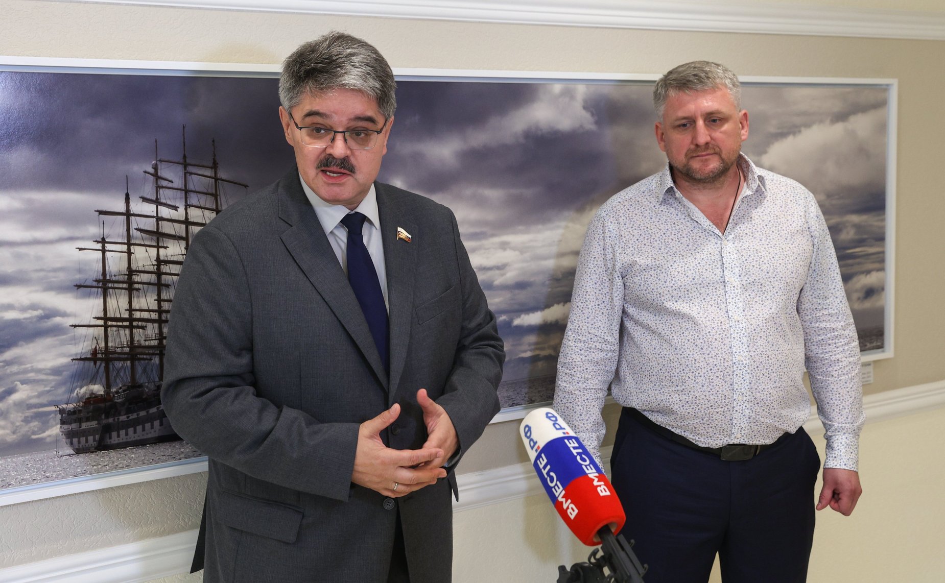 Открытие в Совете Федерации выставки творческих работ президента Международного союза художников-анималистов Сергея Ильинского-Акулова