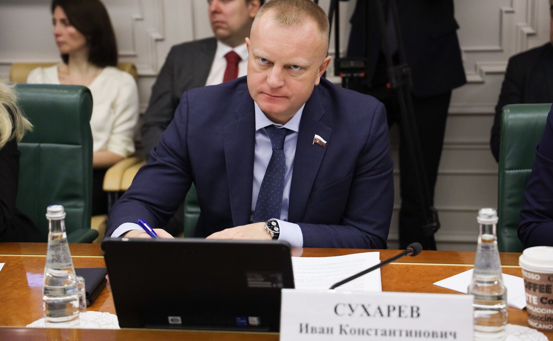 Заседание парламентской комиссии по расследованию преступных действий в отношении несовершеннолетних со стороны киевского режима