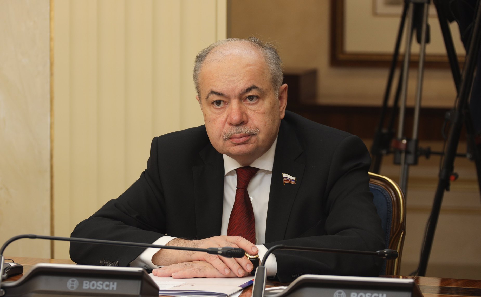 Ильяс Умаханов