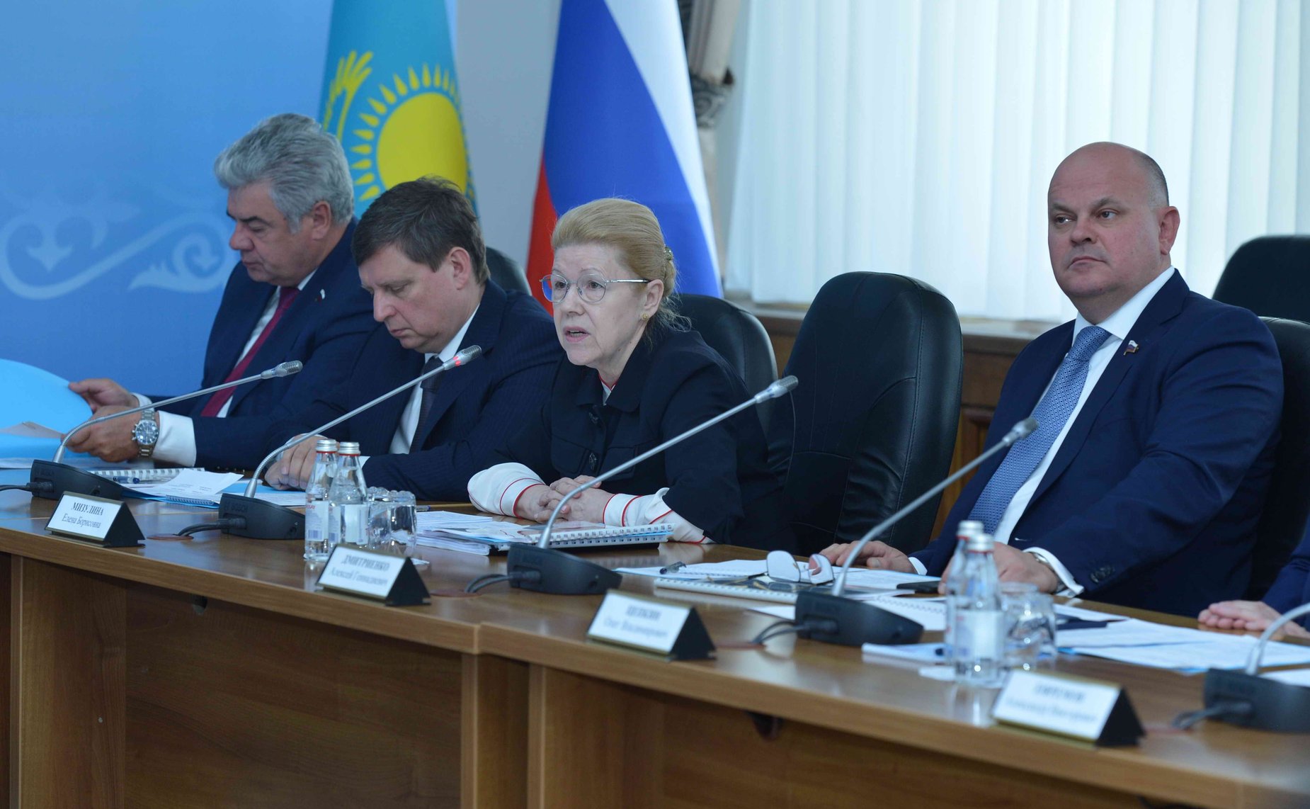 Заседание Комиссии по сотрудничеству между Советом Федерации и Сенатом Парламента Республики Казахстан