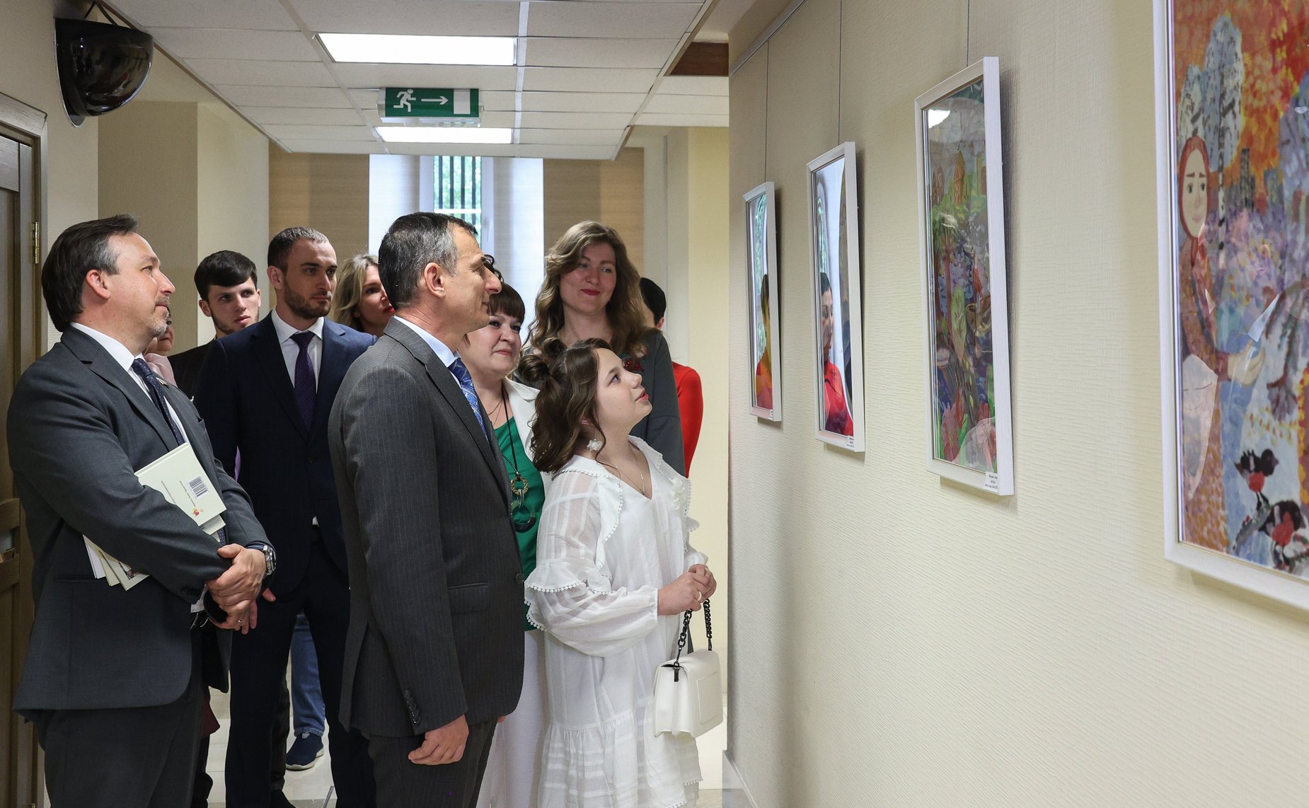 Открытие выставки картин «Культура народов России»