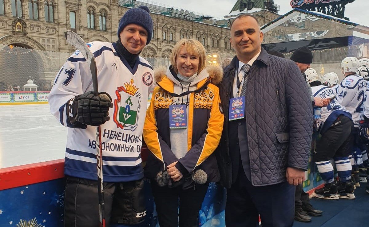 Сенаторы посетили хоккейный матч в поддержку Олимпийской сборной России
