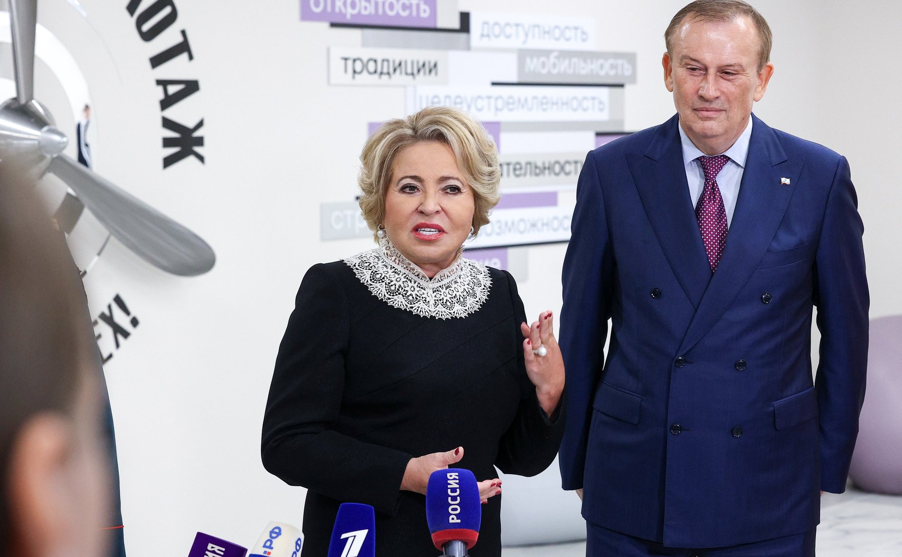 Валентина Матвиенко приняла участие в торжественном открытии Гатчинского центра образования «Высший пилотаж»