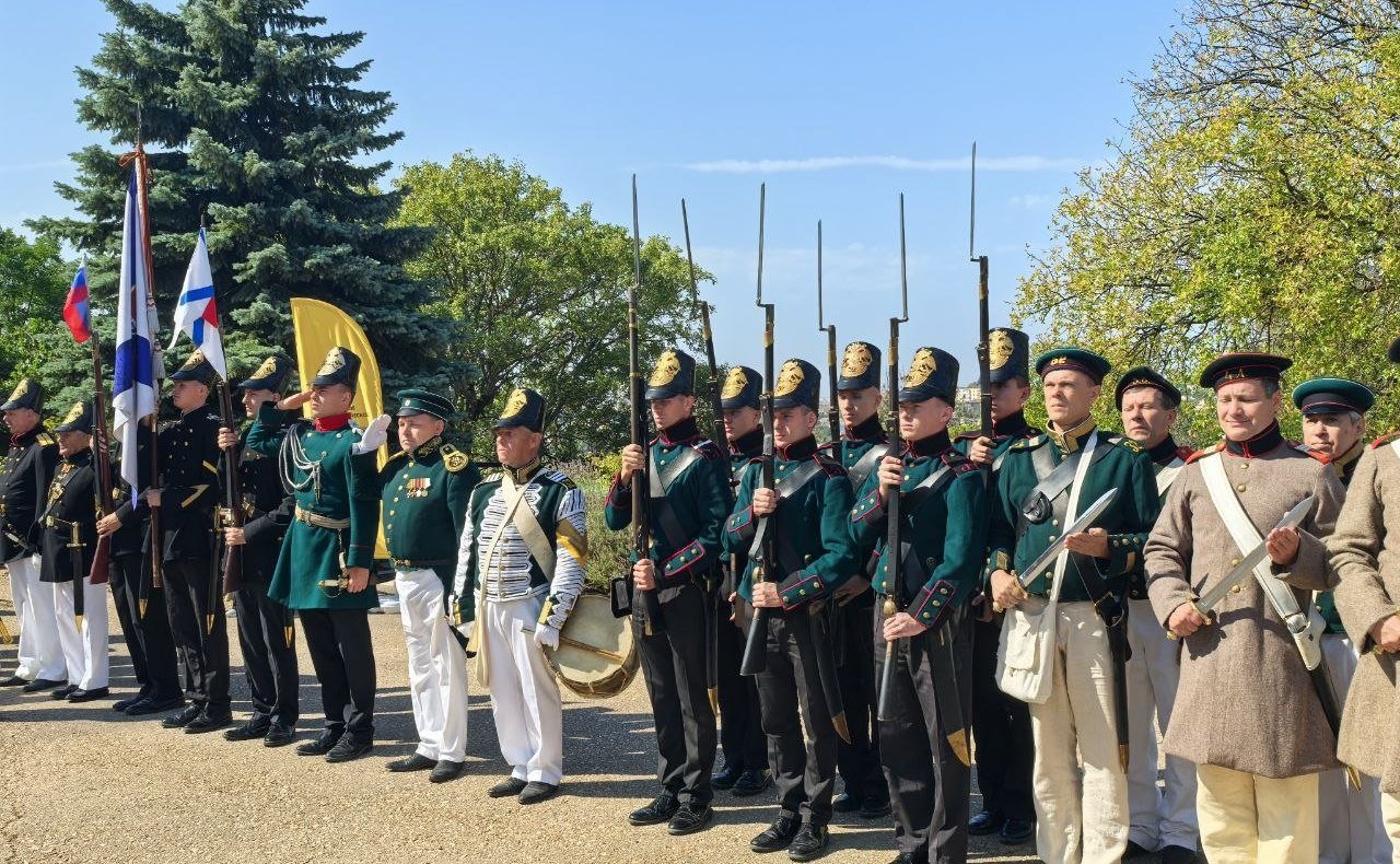 Екатерина Алтабаева приняла участие в торжественных мероприятиях, посвященных памятной дате — завершению Первой обороны Севастополя