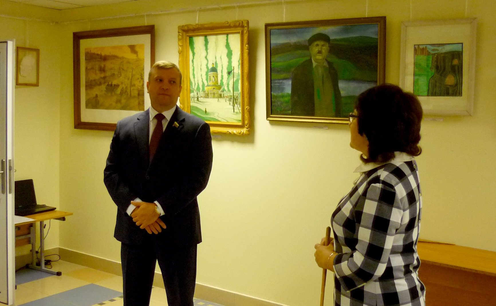 Алексей Кондратьев встретился с учителями и воспитанниками Бондарской средней школы