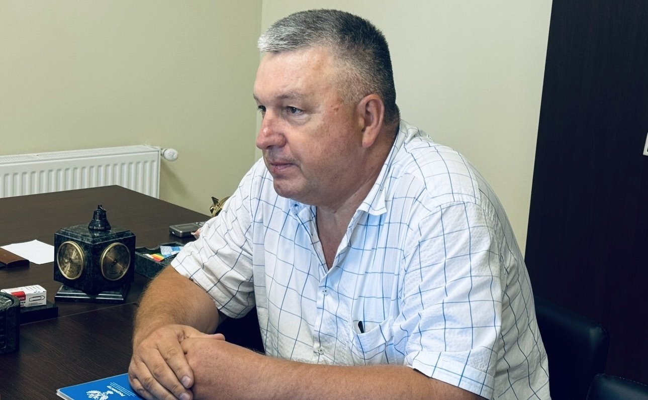 Игорь Кастюкевич провел рабочую встречу с руководителем регионального Управления Федеральной службы государственной регистрации, кадастра и картографии (Росреестра) Василием Романовым