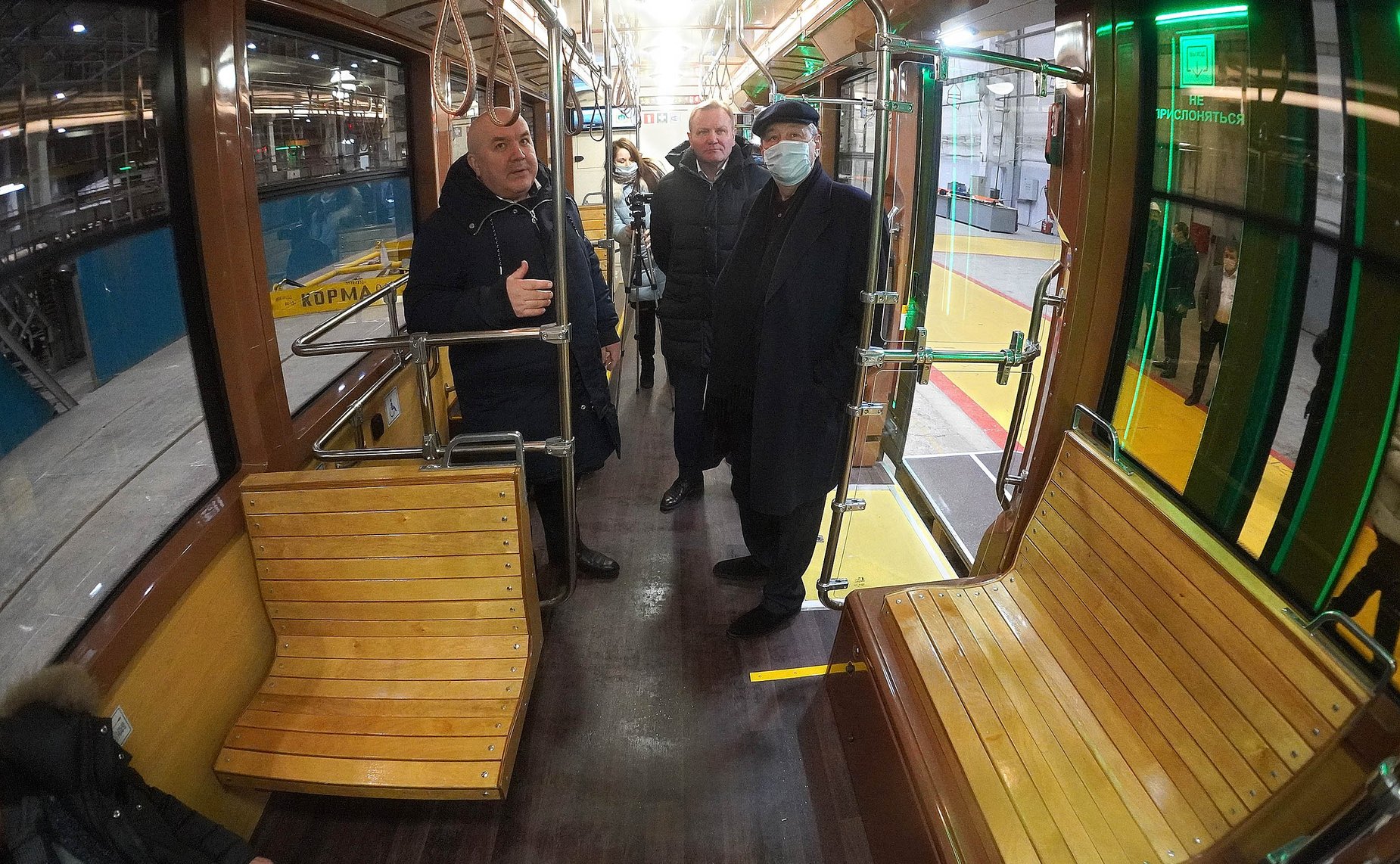 Аркадий Чернецкий посетил АО «Уралтрансмаш», входящий в концерн «Уралвагонзавод» госкорпорации «Ростех»