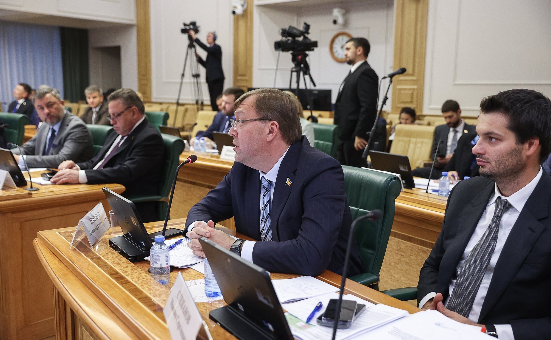 В Совете Федерации состоялось заседание Совета по вопросам интеграции воссоединенных субъектов в правовую и социально-экономическую системы РФ, созданного при верхней палате парламента