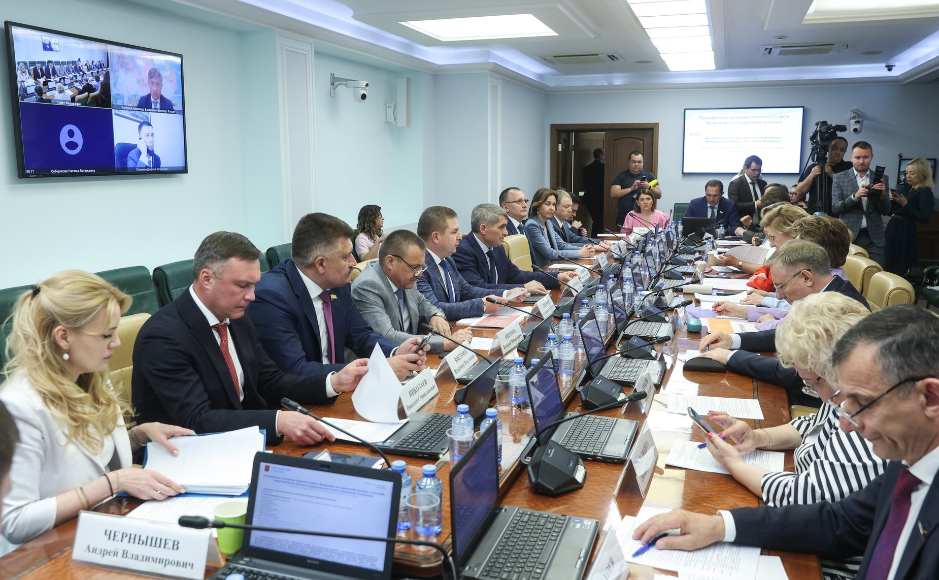 Расширенное заседание Комитета СФ по социальной политике