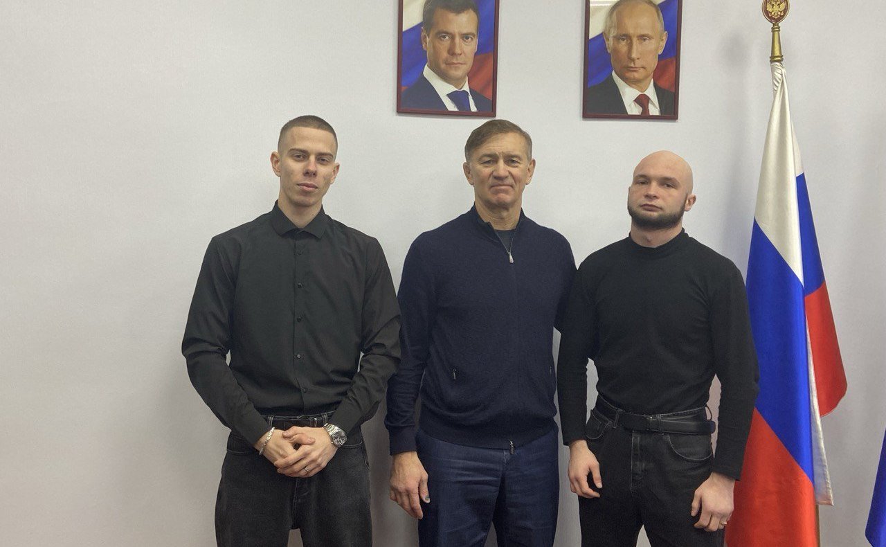 Александр Брыксин провёл личные встречи с курянами