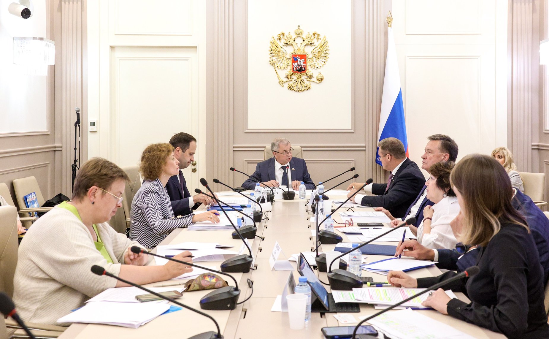 Заседание рабочей группы Комитета СФ по бюджету и финансовым рынкам по подготовке предложений по обеспечению сбалансированности бюджетов субъектов РФ с учетом их особенностей