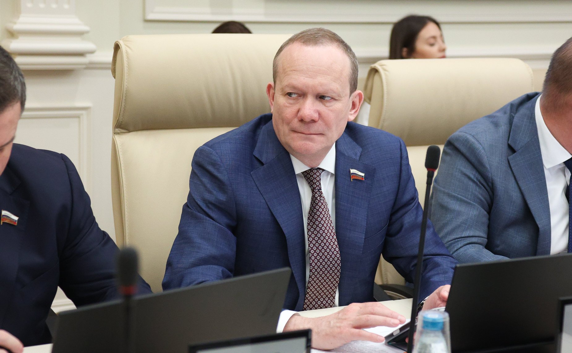 Виктор Зобнев