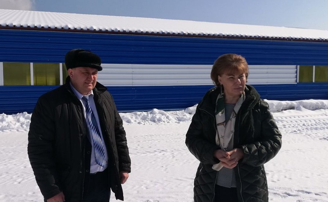 Татьяна Гигель в ходе рабочей командировки по региону побывала на новой ферме в селе Гусевка Чойского района