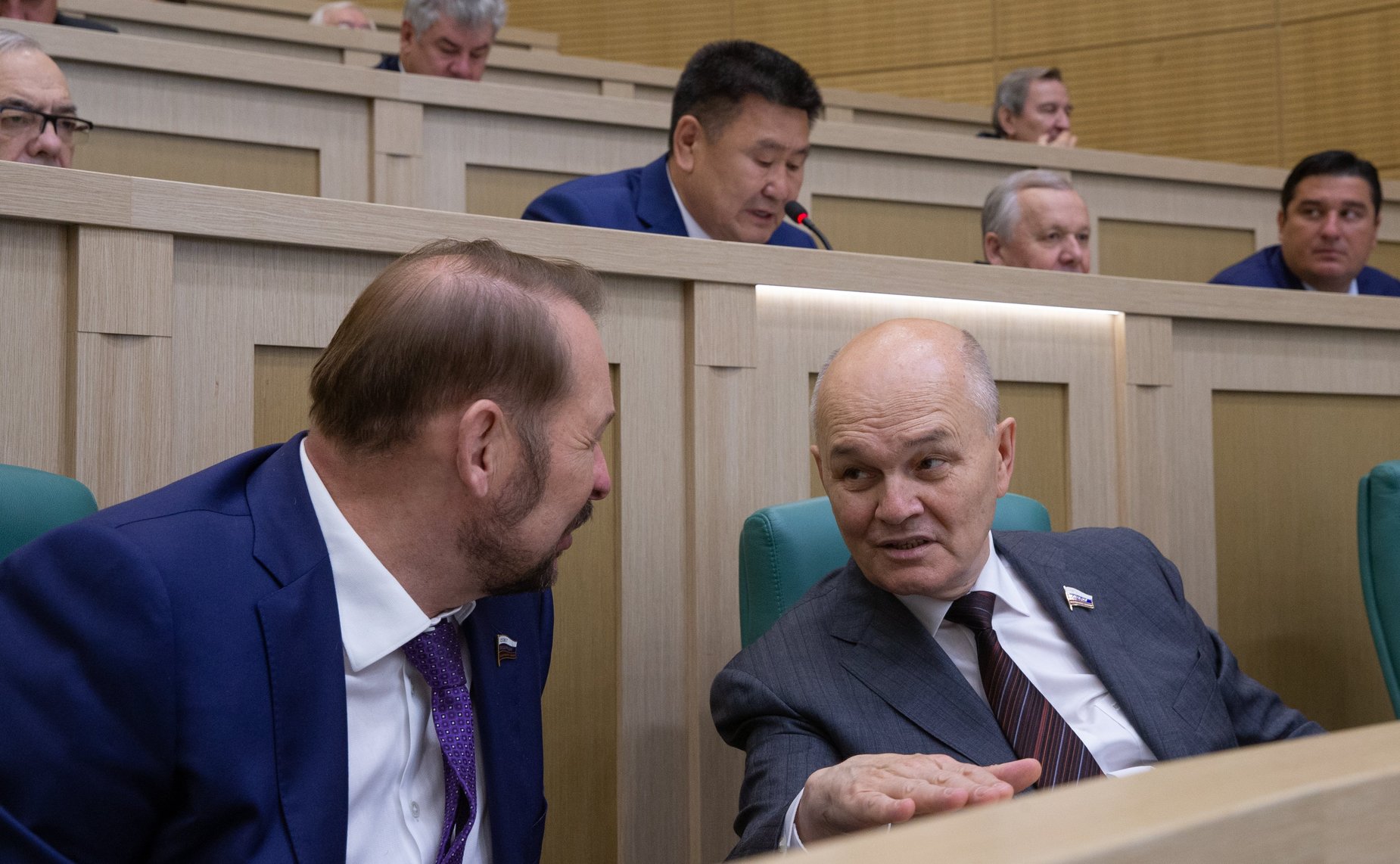 С. Белоусов и М. Щетинин