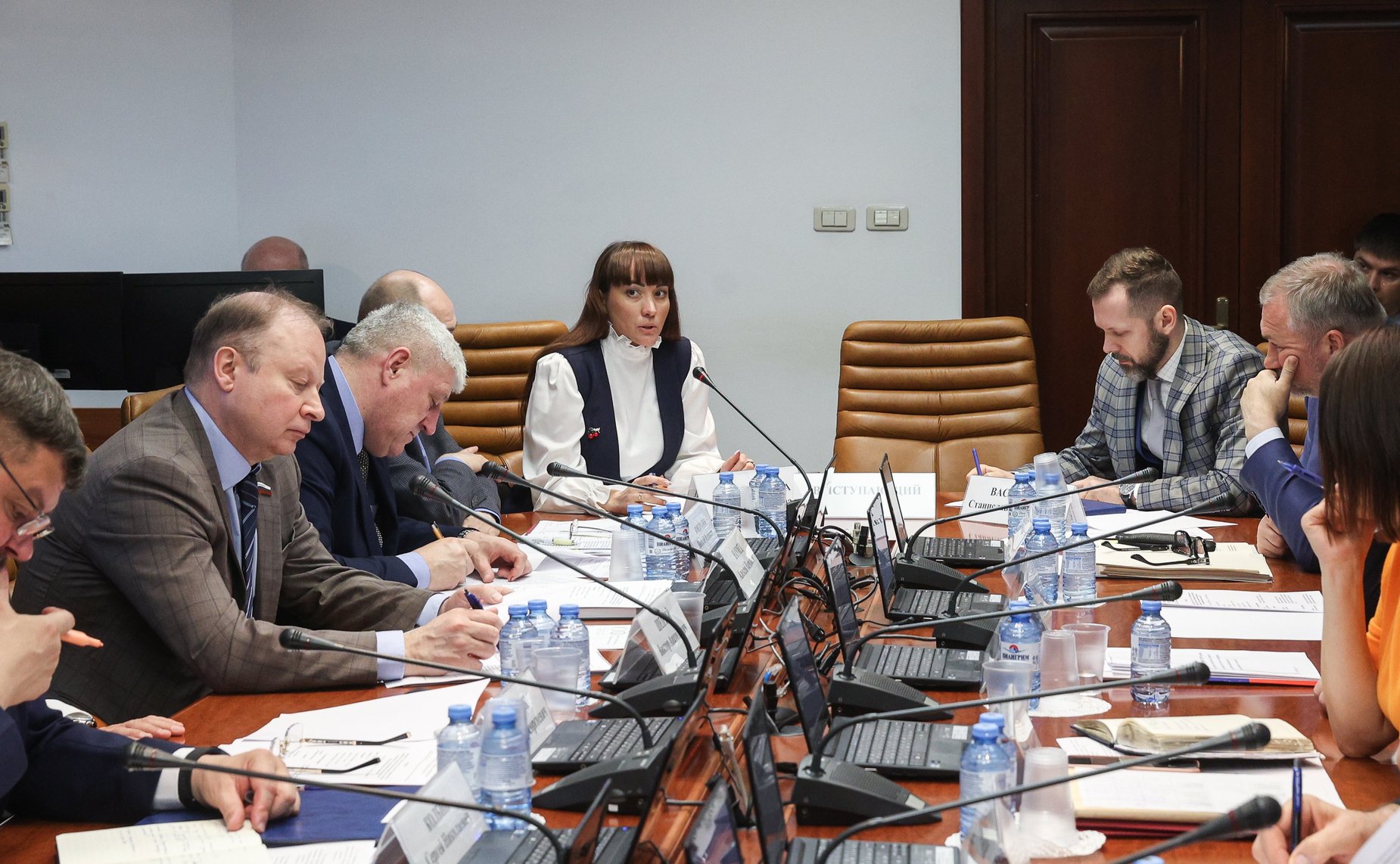 Круглый стол Комитета СФ по обороне и безопасности на тему «Об эффективности профилактики, раскрытия и расследования преступлений, совершаемых с использованием информационно-телекоммуникационных технологий»