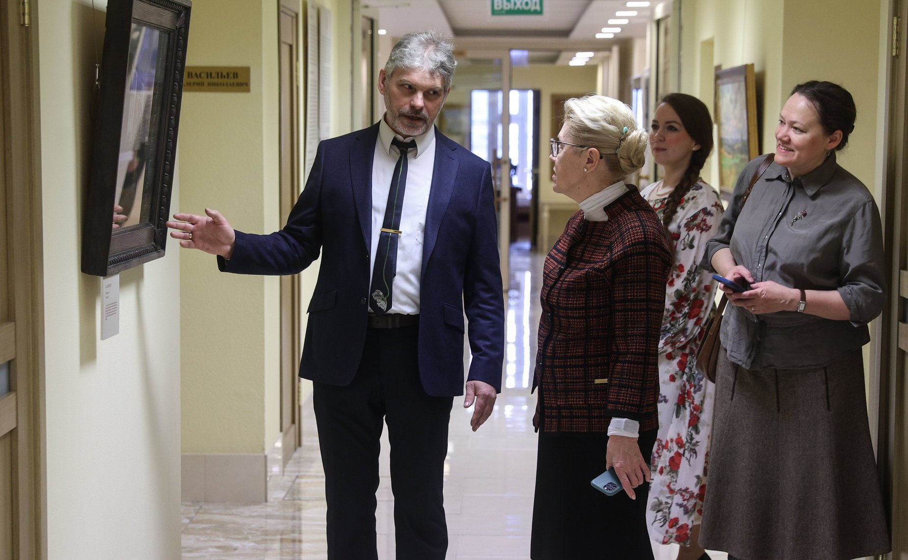 Открытие в Совете Федерации выставки картин художников творческого объединения «Русский мир»