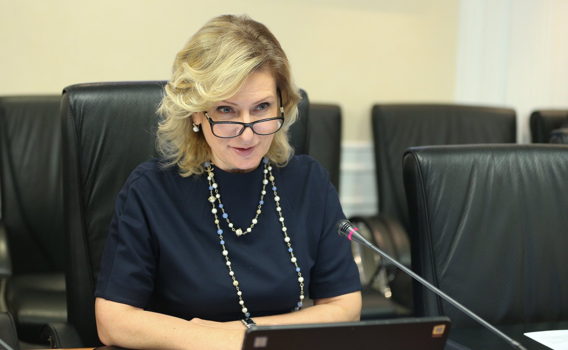 Инна Святенко