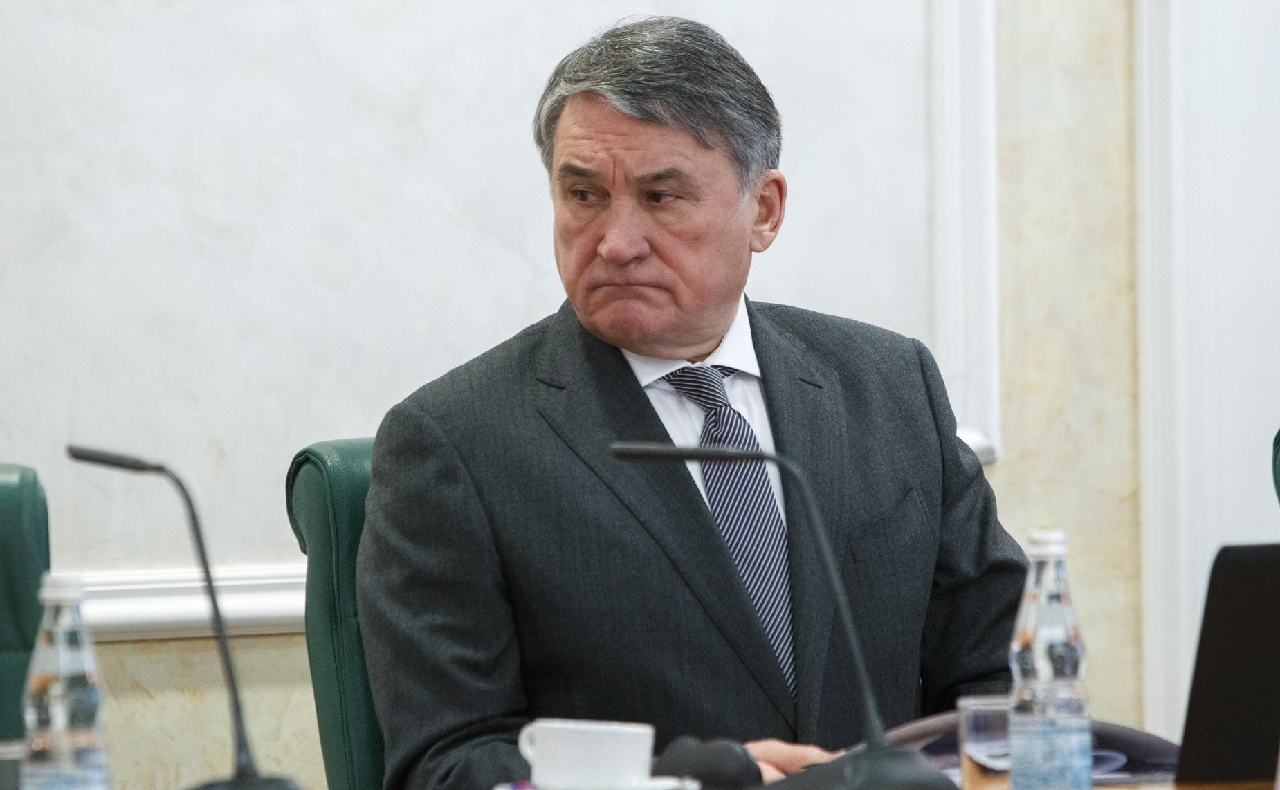 Ю. Воробьев