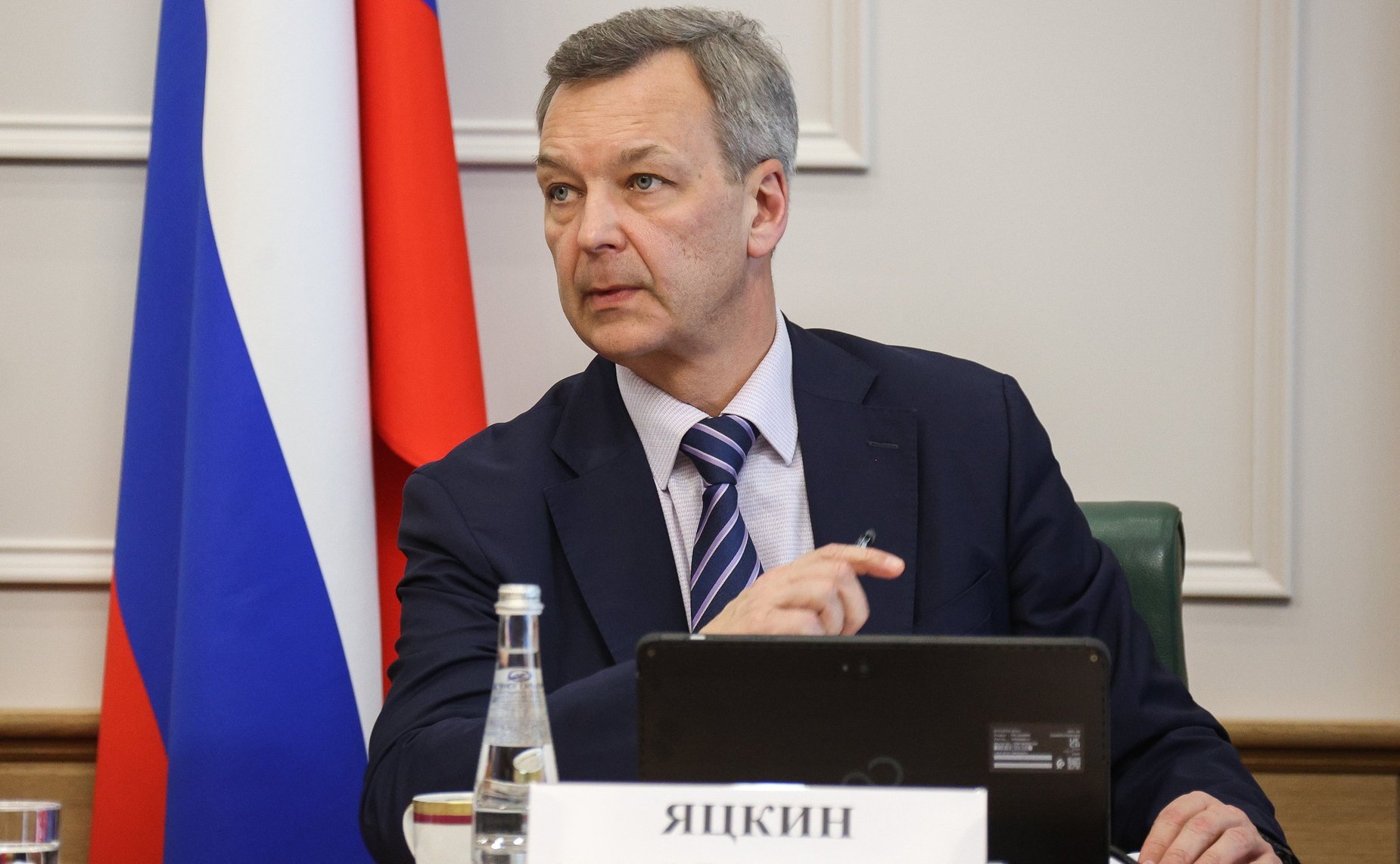 Встреча сенаторов Российской Федерации с генеральным директором — председателем правления ОАО «РЖД» Олегом Белозеровым в формате «Открытого диалога»